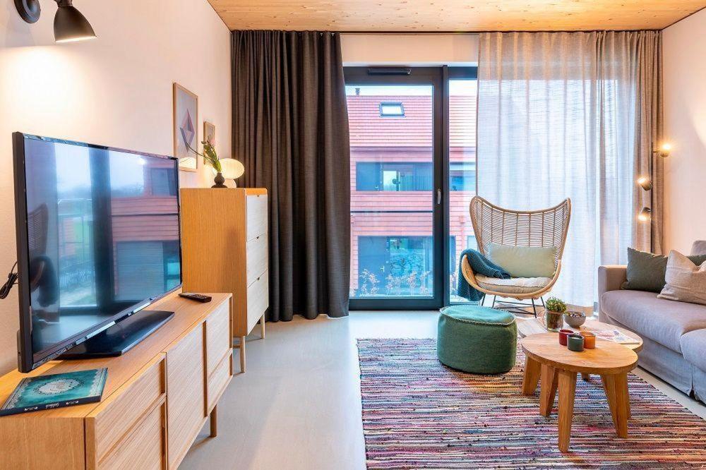 De-Ole-School-Kuestenliebe-Maisonette-Whg-15 โฮวัคท์ ภายนอก รูปภาพ