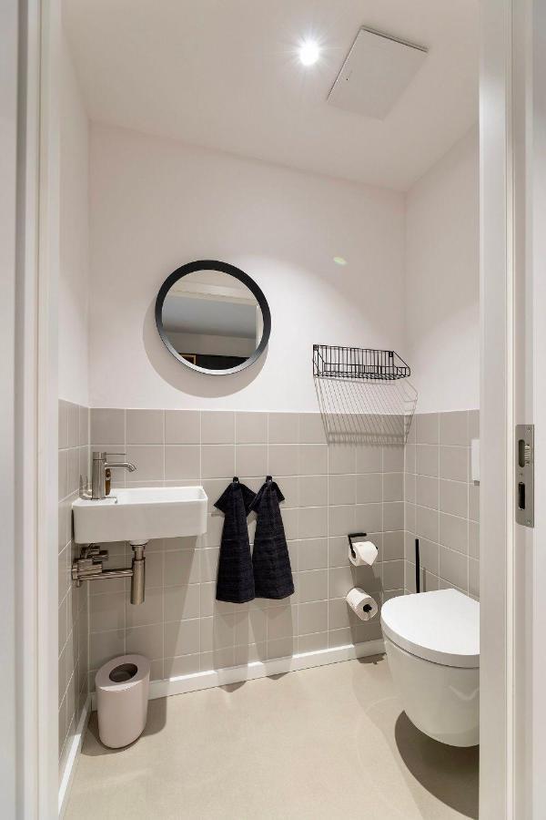 De-Ole-School-Kuestenliebe-Maisonette-Whg-15 โฮวัคท์ ภายนอก รูปภาพ